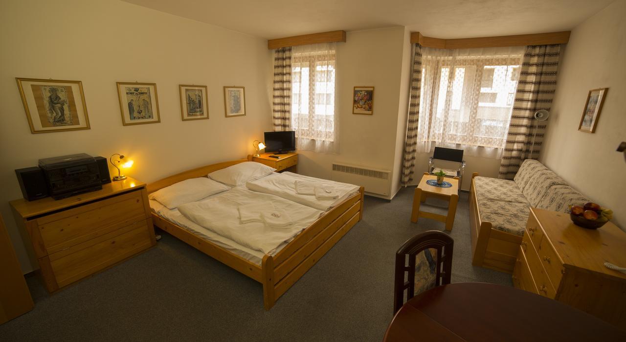 Ski - Apartment Рокитнице над Ийзероу Екстериор снимка