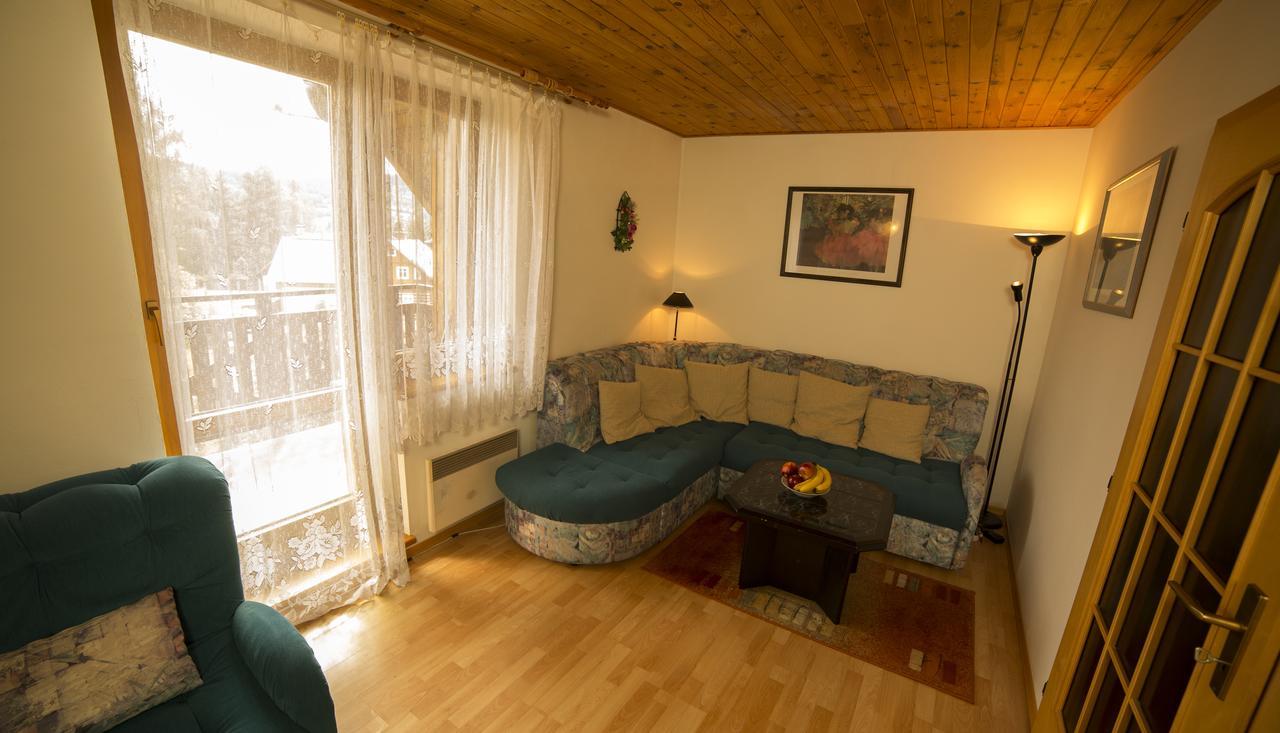 Ski - Apartment Рокитнице над Ийзероу Екстериор снимка